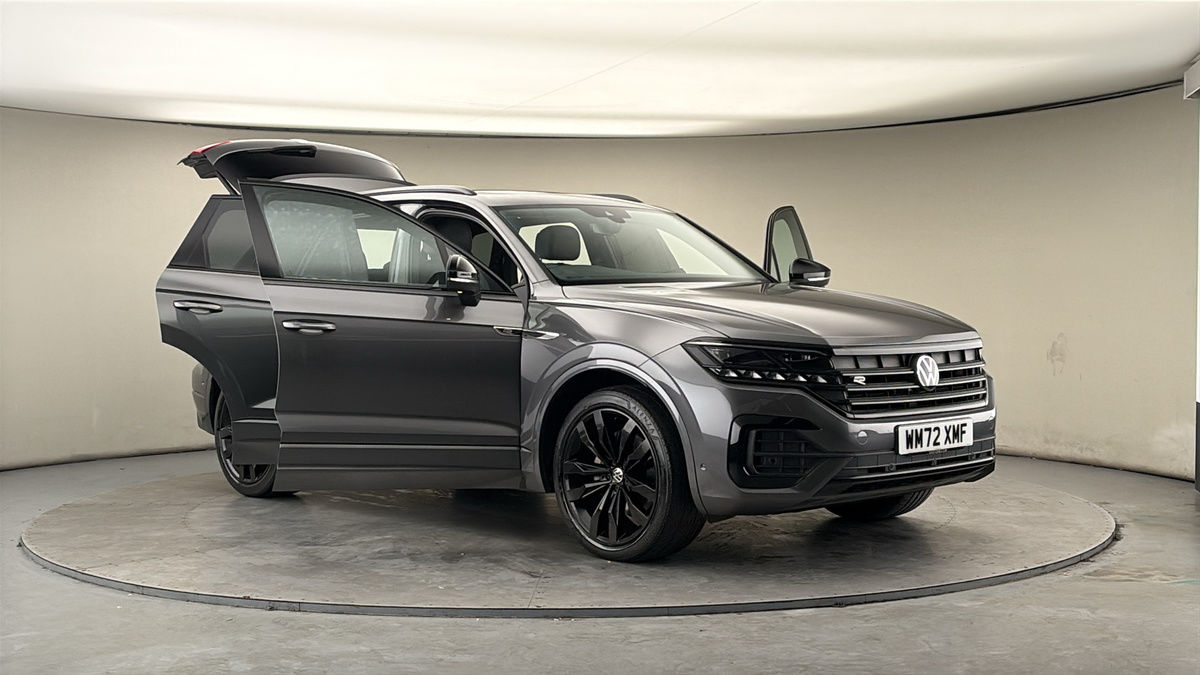 More views of Volkswagen Touareg