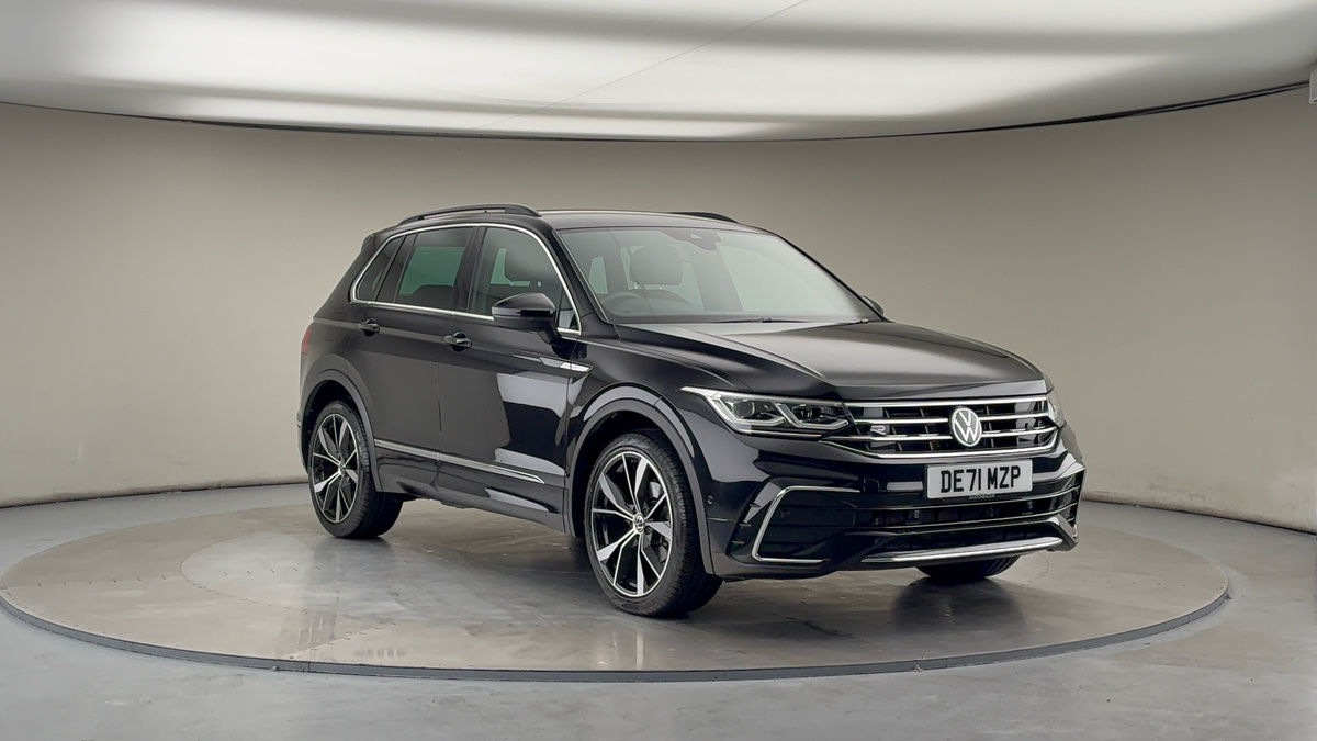 Volkswagen Tiguan Sticky Header Image