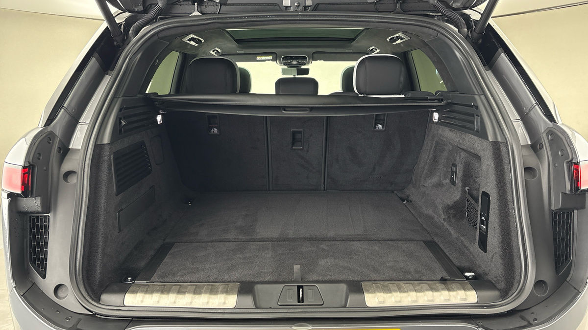 Land Rover Range Rover Sport Urban Image 11