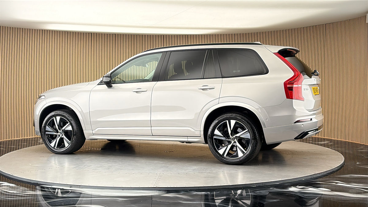More views of Volvo XC90