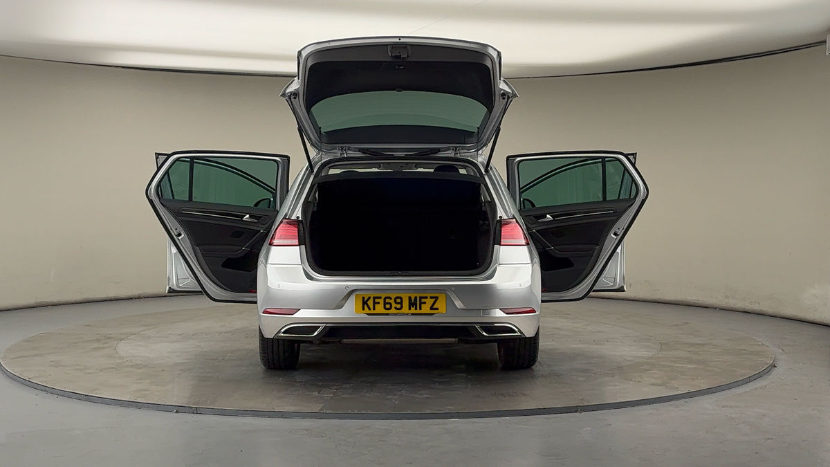 More views of Volkswagen Golf