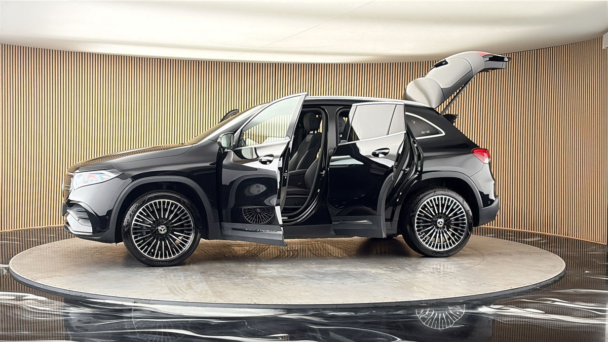 More views of Mercedes-Benz EQA