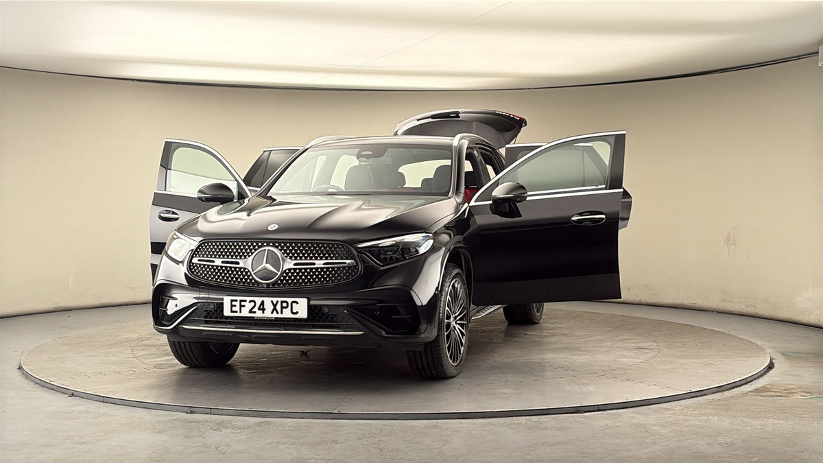 More views of Mercedes-Benz GLC