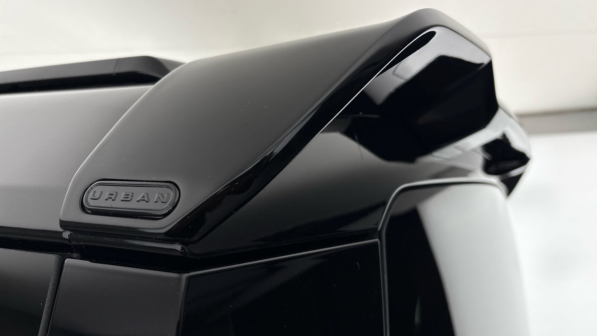 Land Rover Defender 110 Urban Image 63