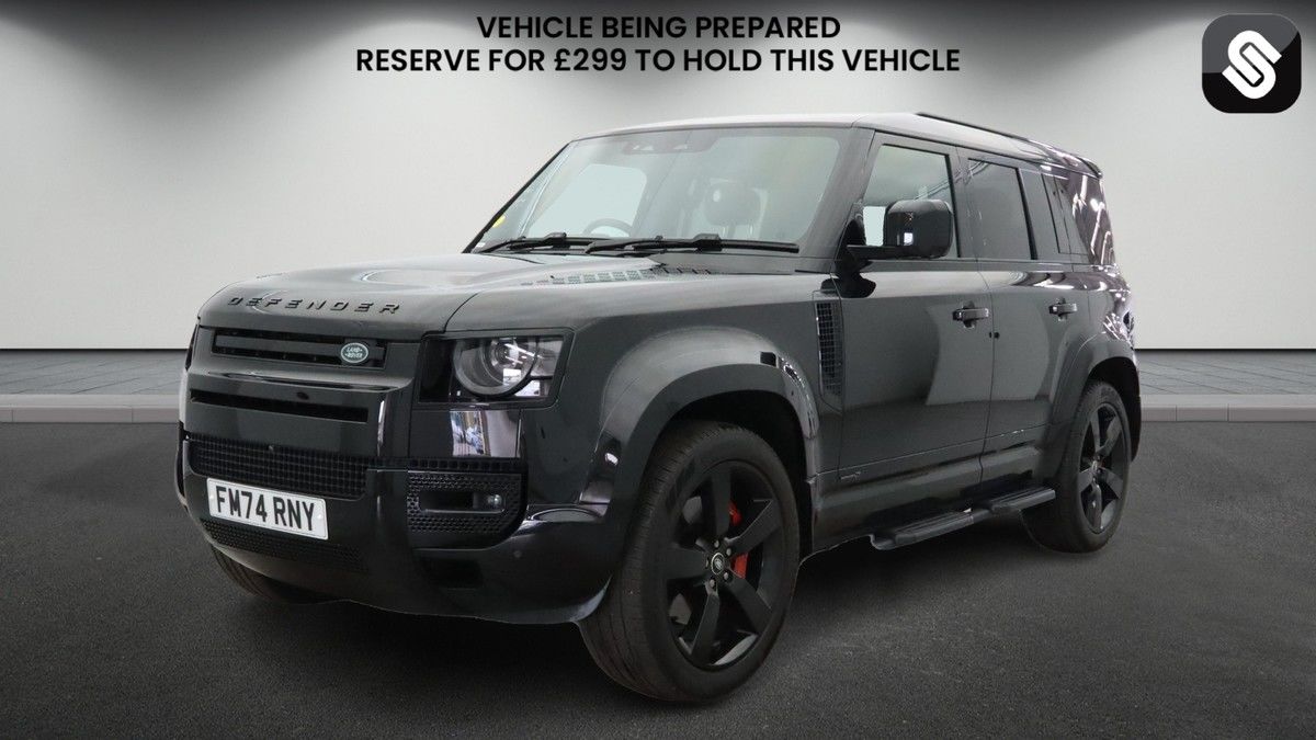 Land Rover Defender 110 Image 2