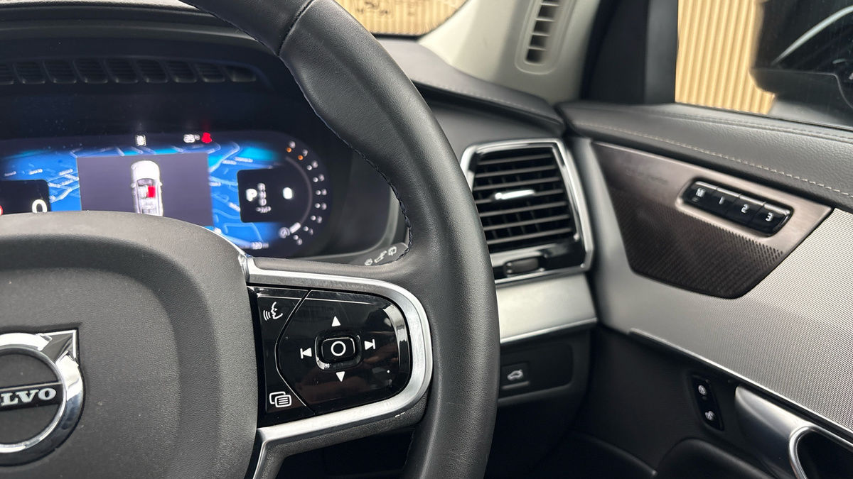 Volvo XC90 Image 14
