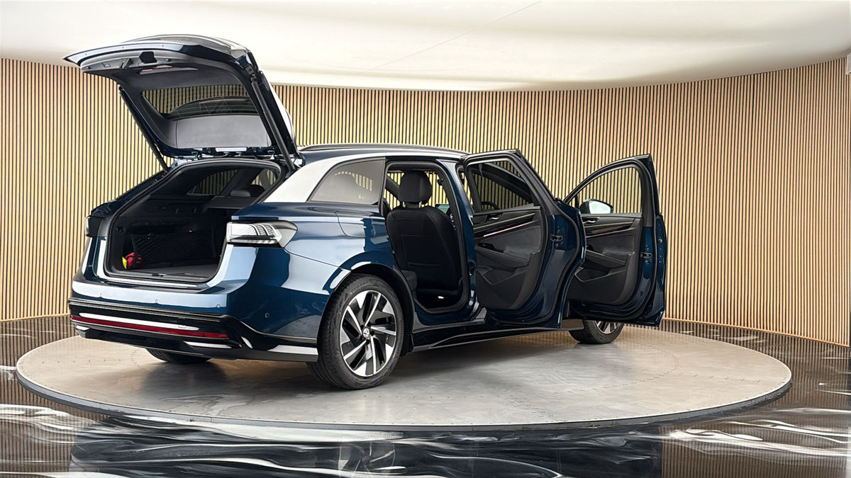 More views of Volkswagen ID.7
