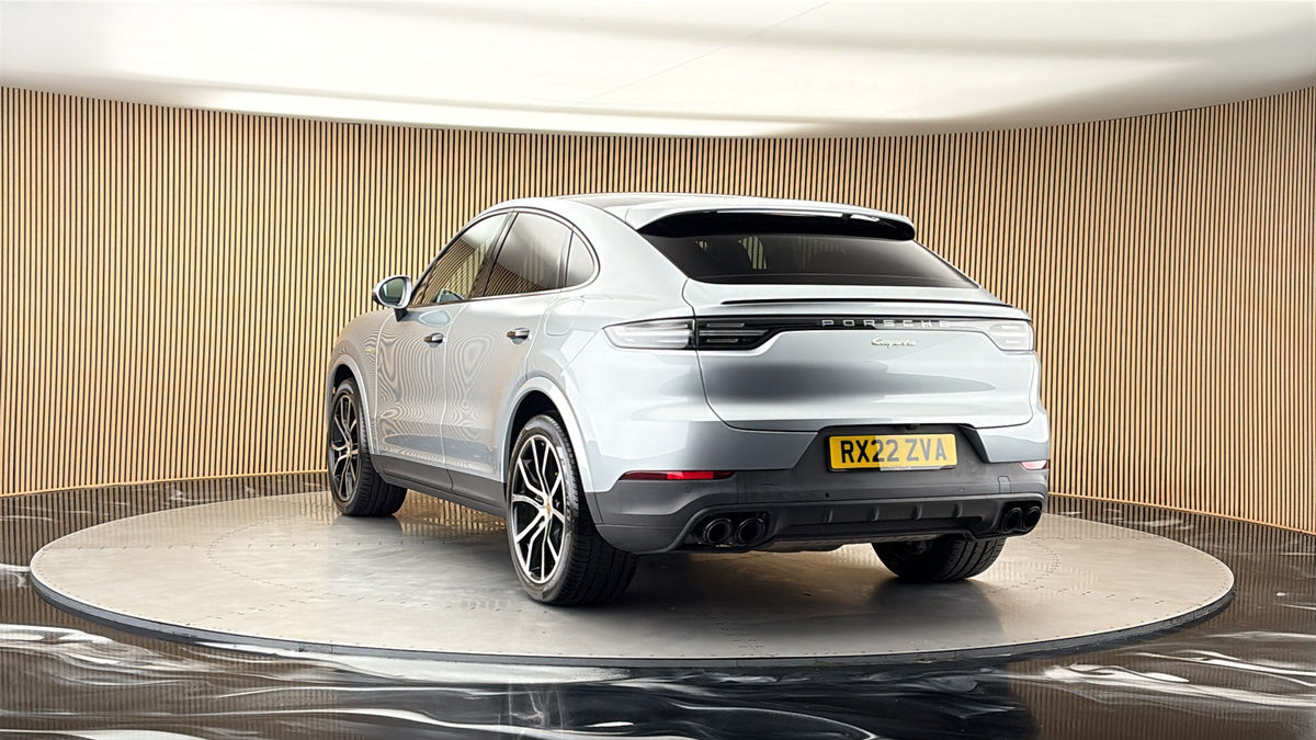 More views of Porsche Cayenne