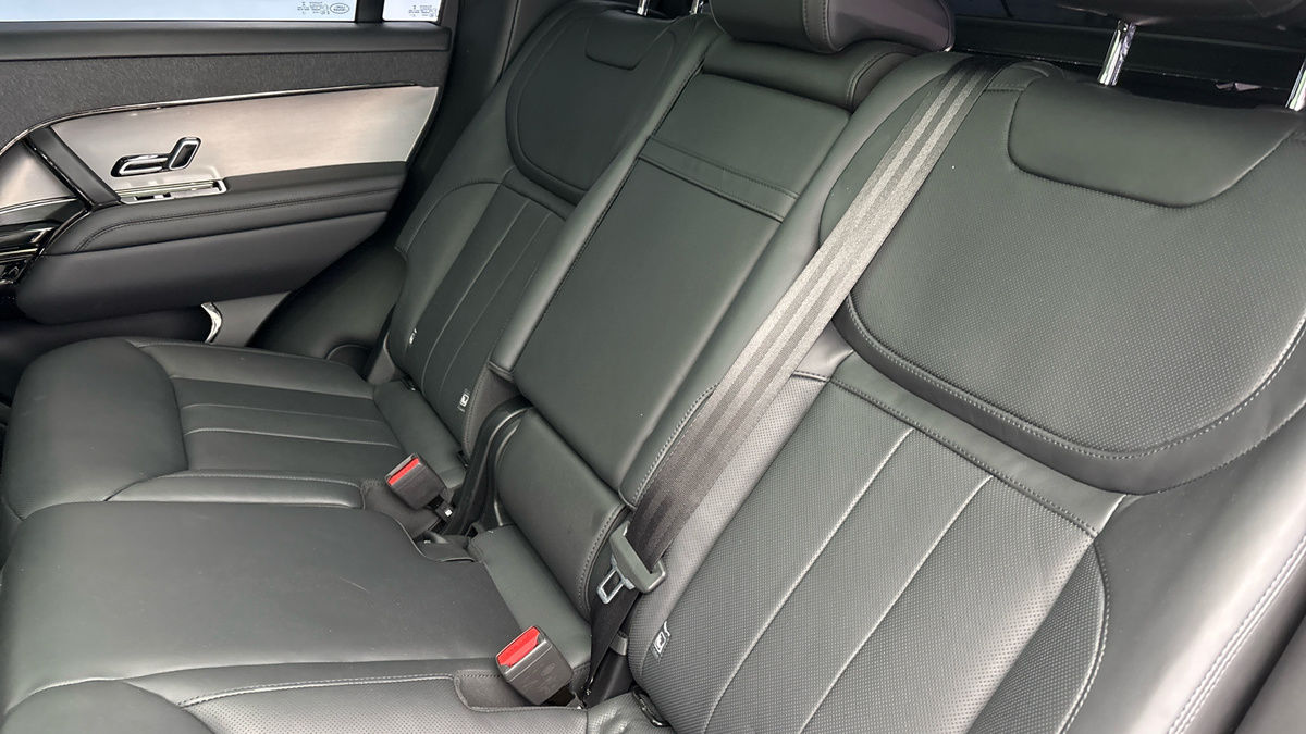 Land Rover Range Rover Sport Image 8
