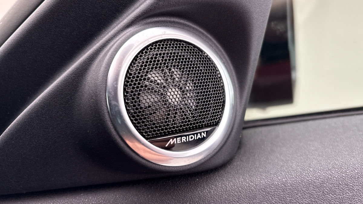 Land Rover Range Rover Evoque Image 25