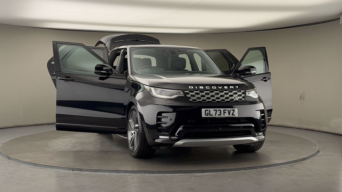 More views of Land Rover Discovery