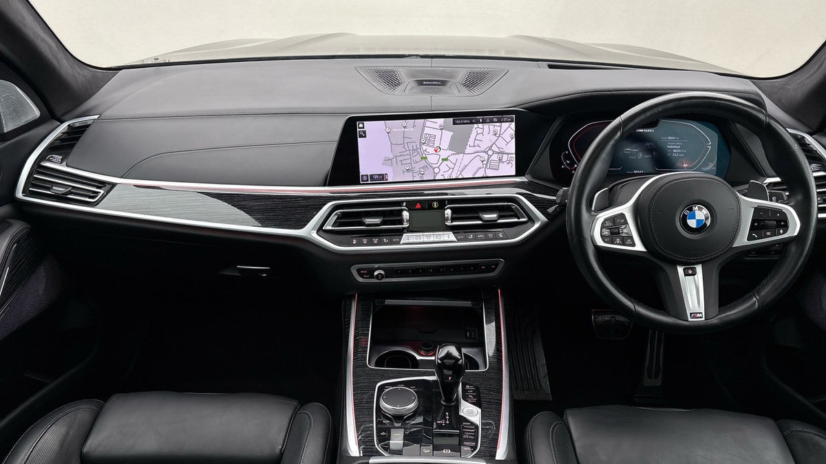 BMW X7 Image 12