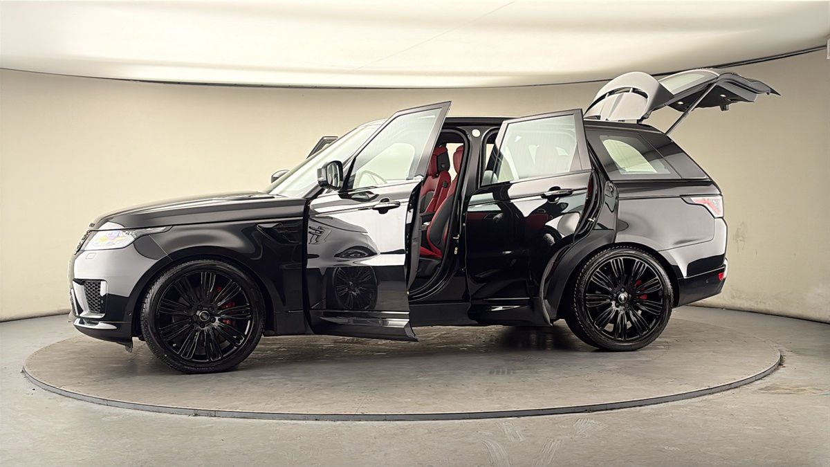 More views of Land Rover Range Rover Sport