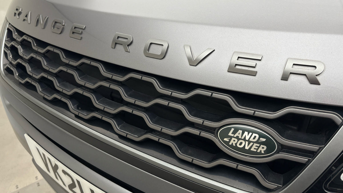 Land Rover Range Rover Evoque Image 24