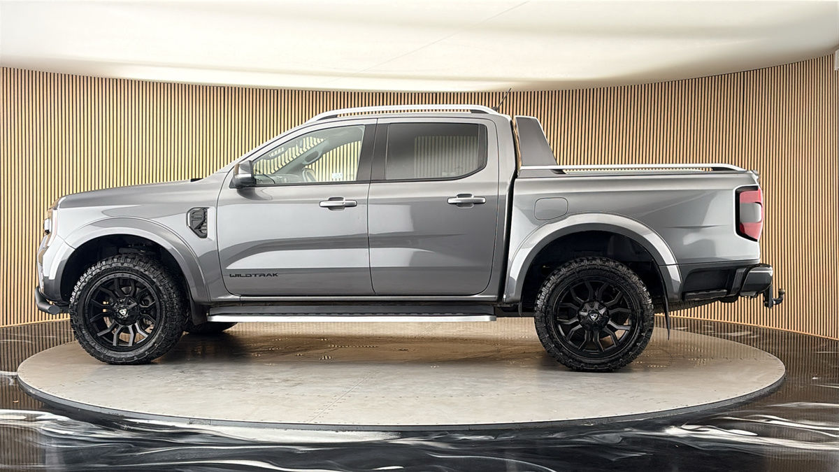 More views of Ford Ranger