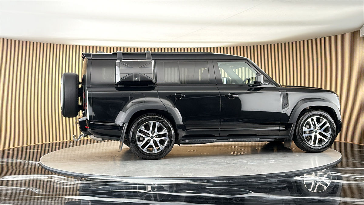 More views of Land Rover Defender 130
