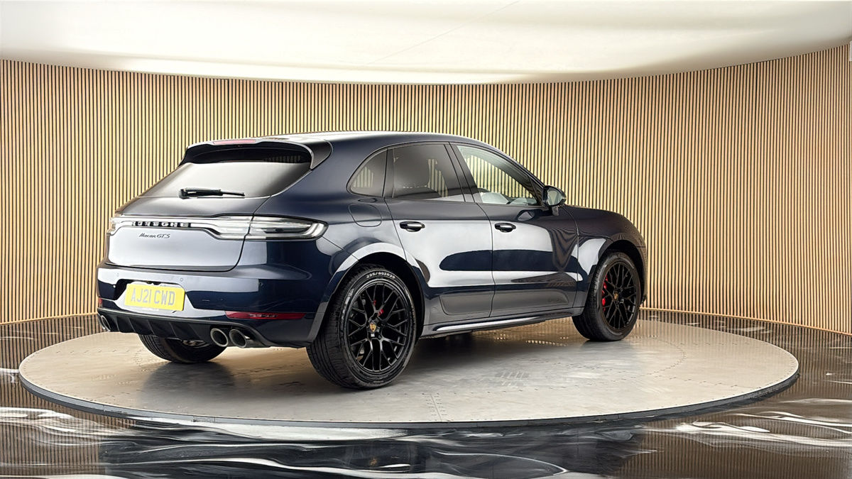 Porsche Macan Image 21