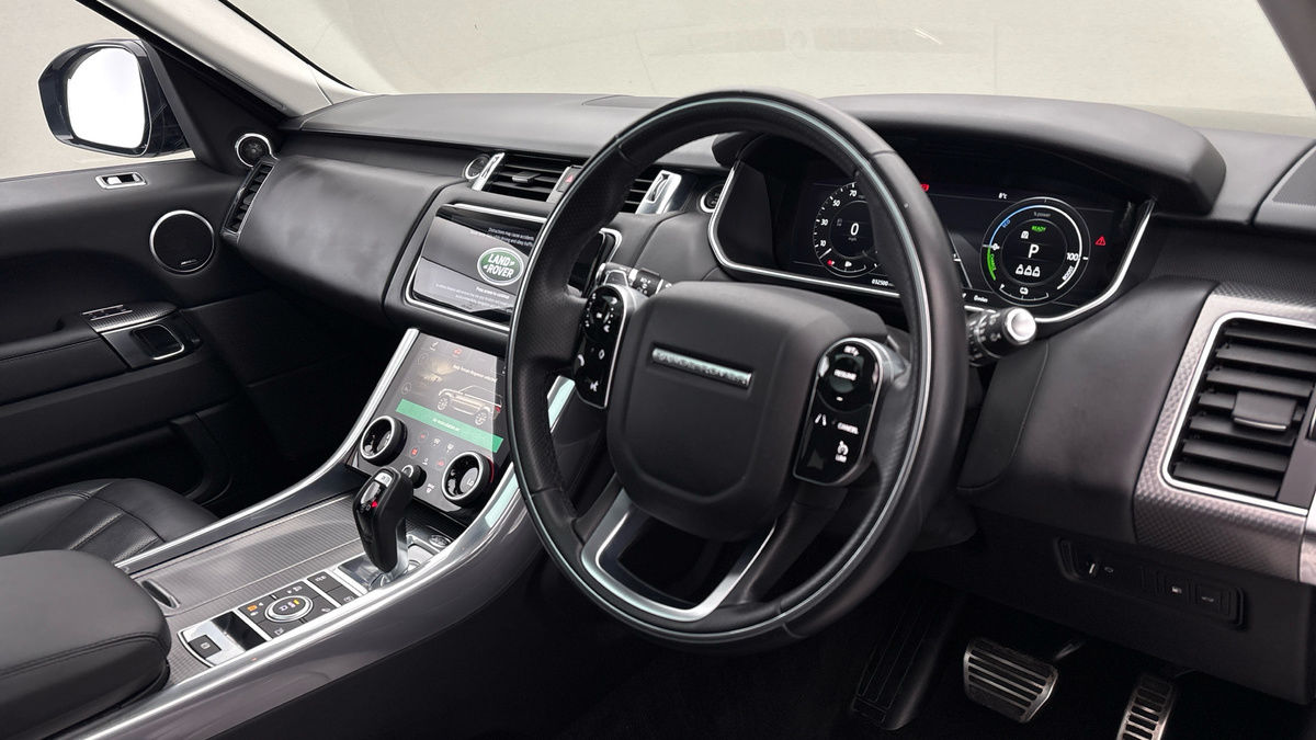 Land Rover Range Rover Sport Image 5