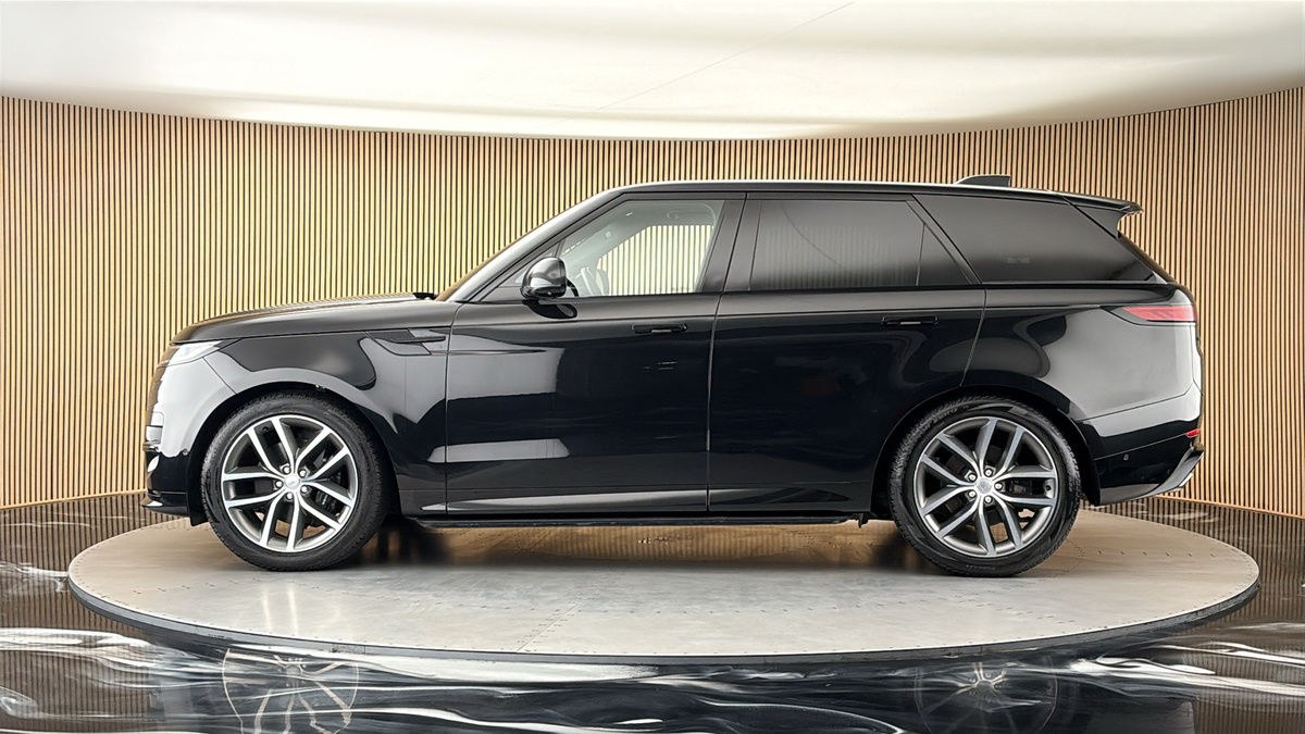 Land Rover Range Rover Sport Image 15