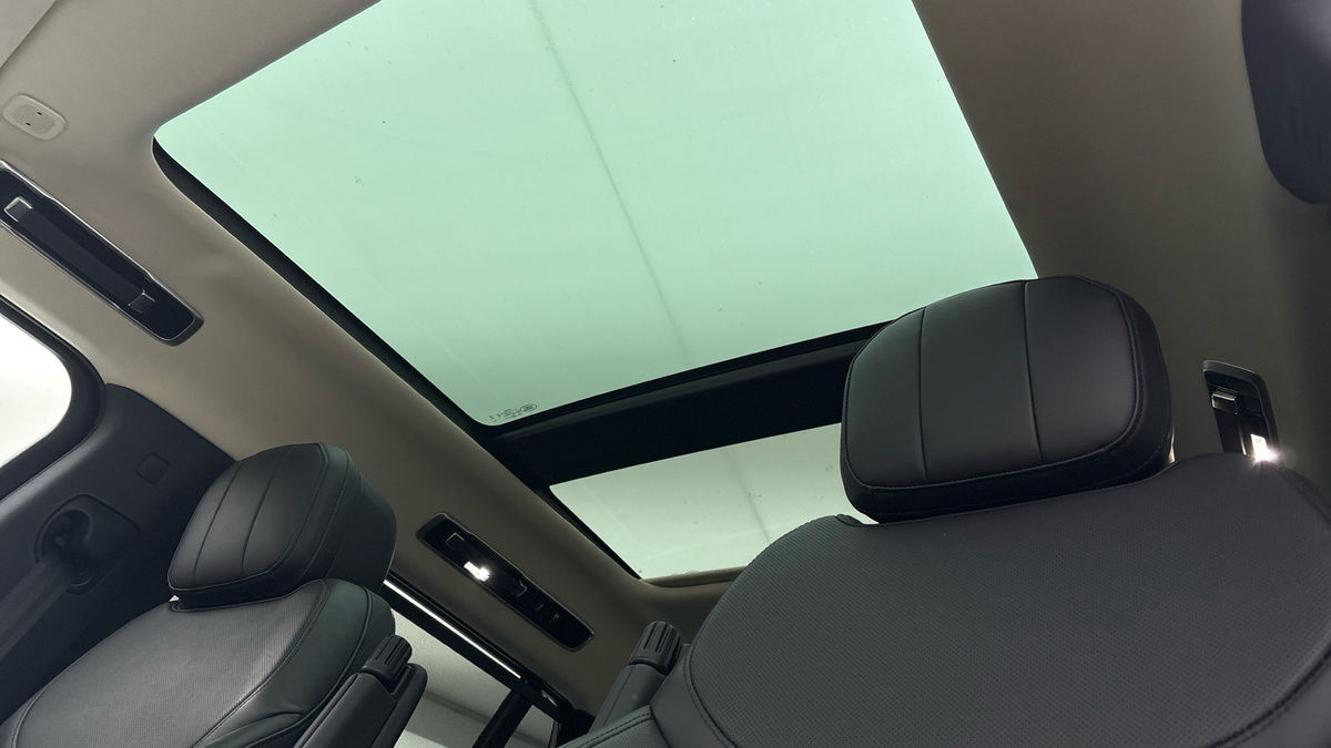 Land Rover Range Rover Image 6