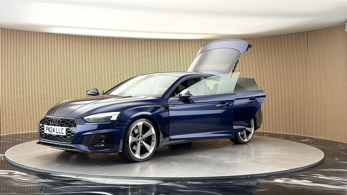 Audi A5 Image 22