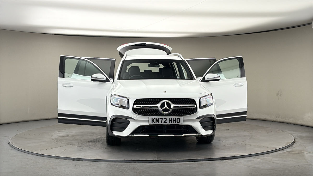More views of Mercedes-Benz GLB