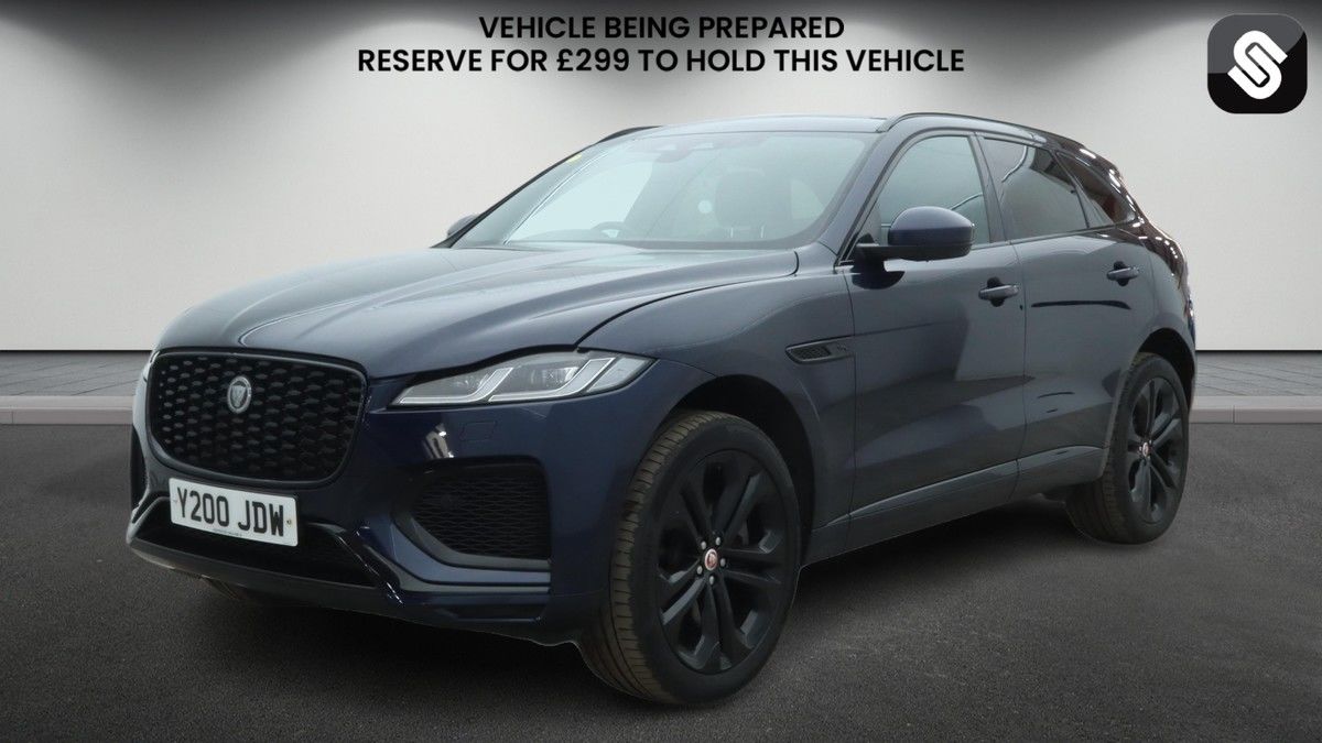 Jaguar F-PACE Image 2