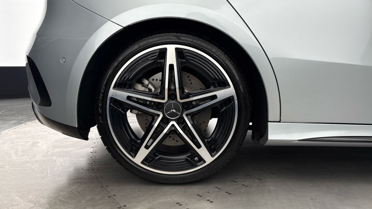 Mercedes-Benz A Class Image 10