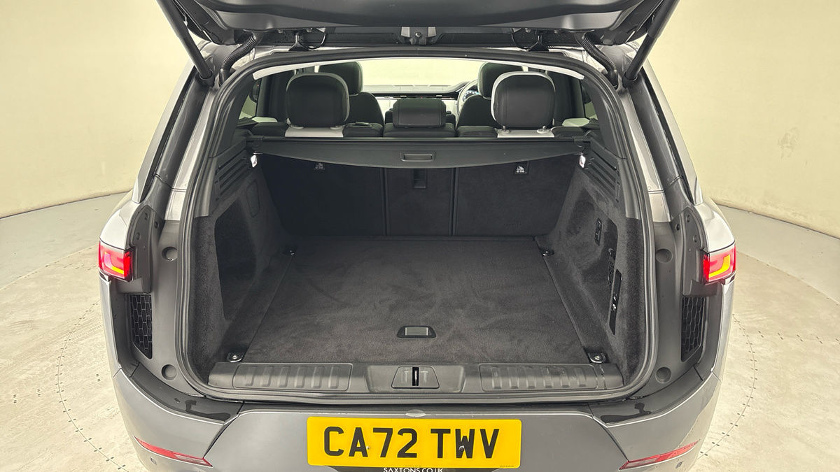 Land Rover Range Rover Sport Urban Image 11