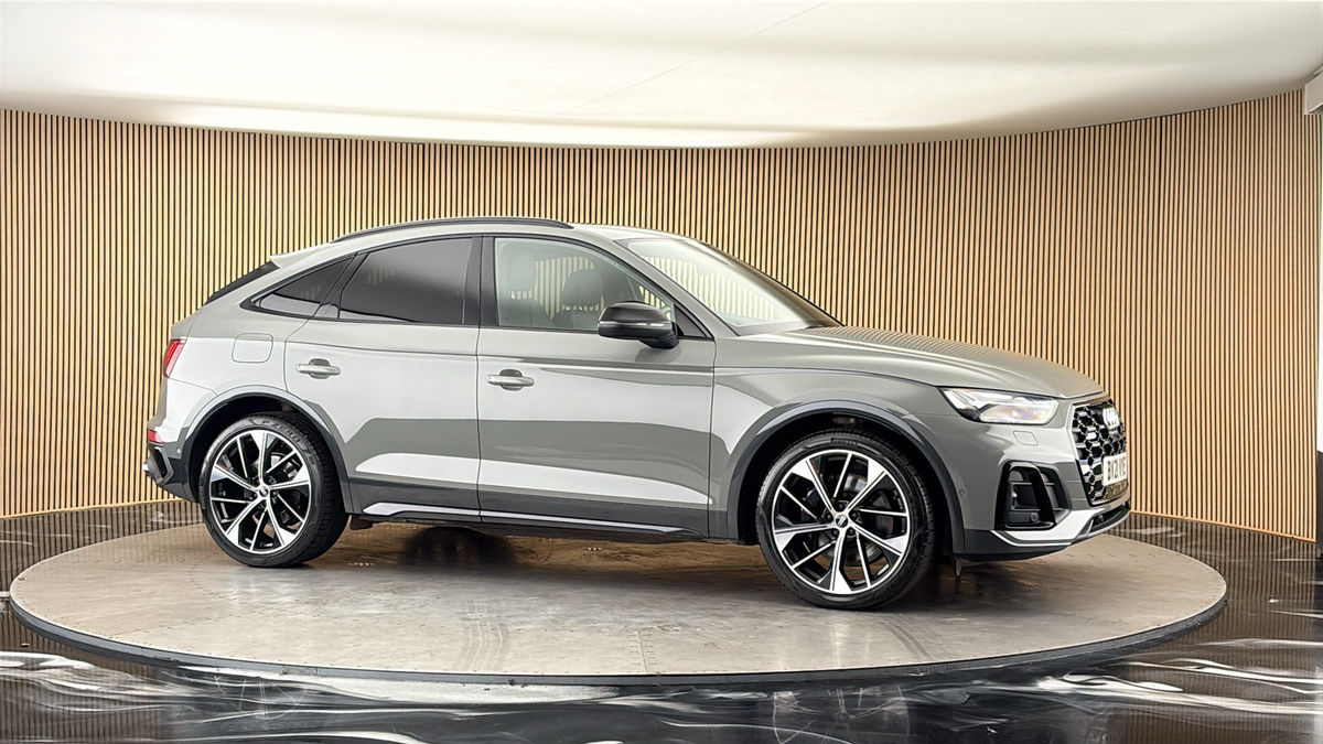 More views of Audi SQ5