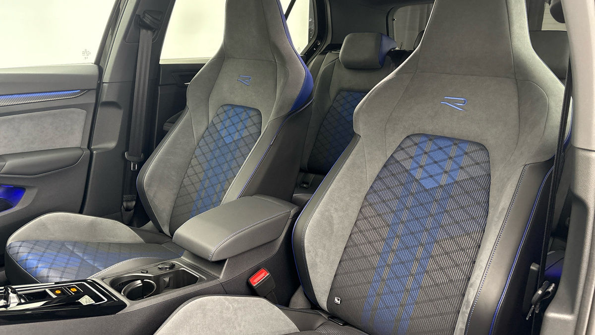 Volkswagen Golf Image 7