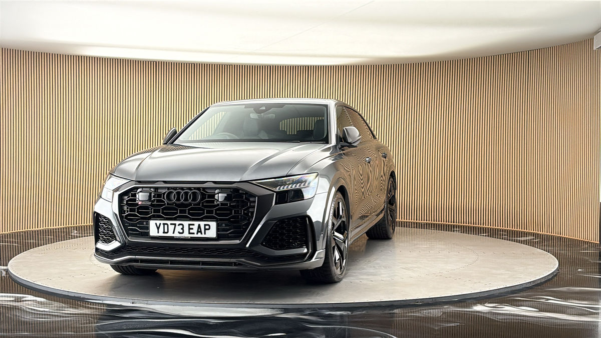 More views of Audi RSQ8