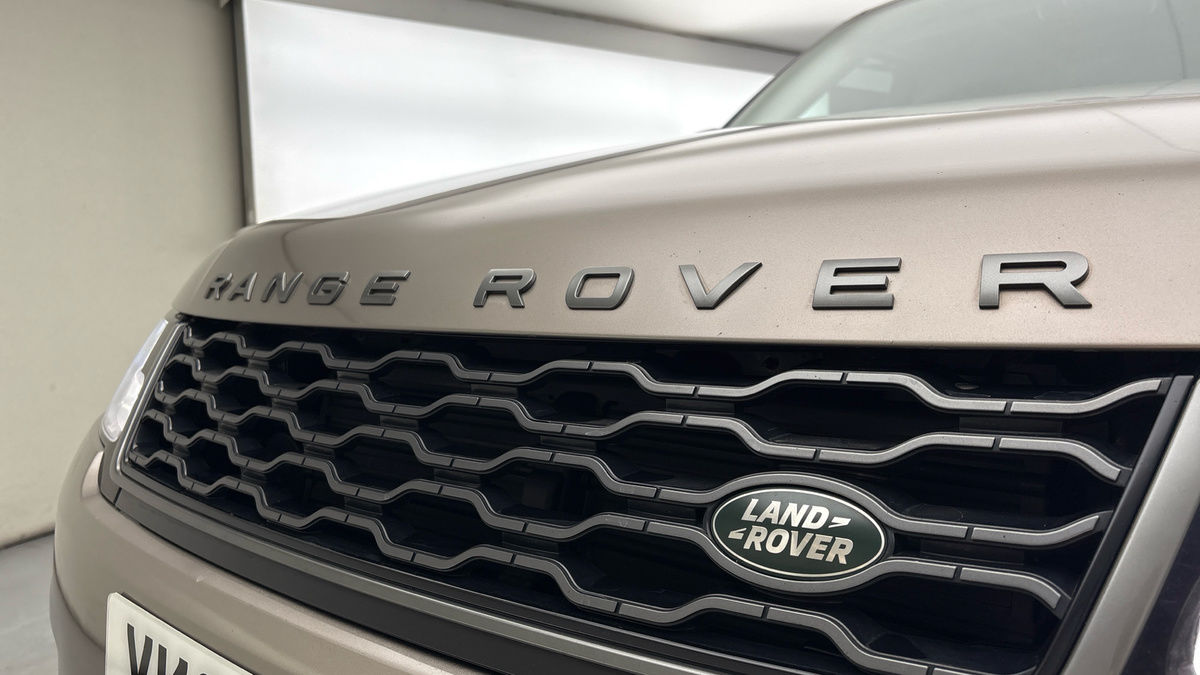 Land Rover Range Rover Sport Image 24