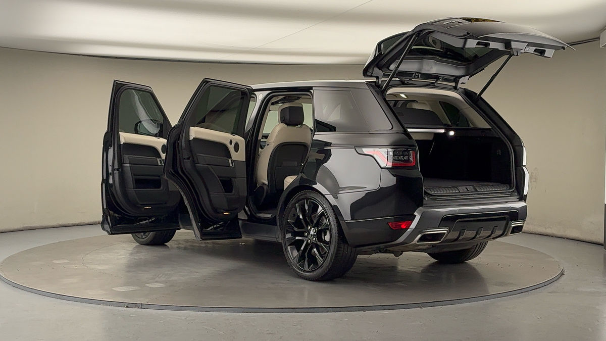 More views of Land Rover Range Rover Sport