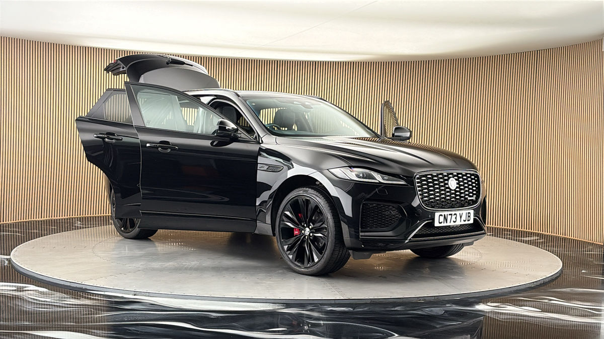 More views of Jaguar F-PACE