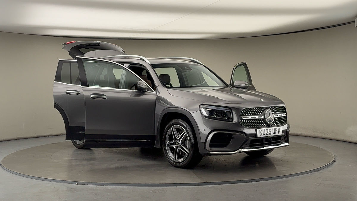 More views of Mercedes-Benz GLB