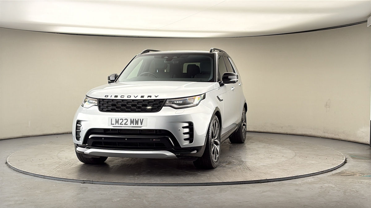 More views of Land Rover Discovery