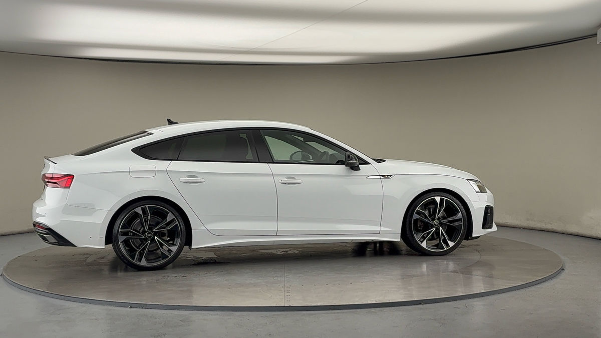 More views of Audi A5