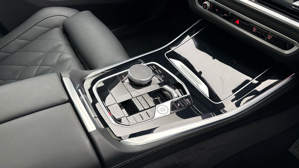 BMW X5 Image 18