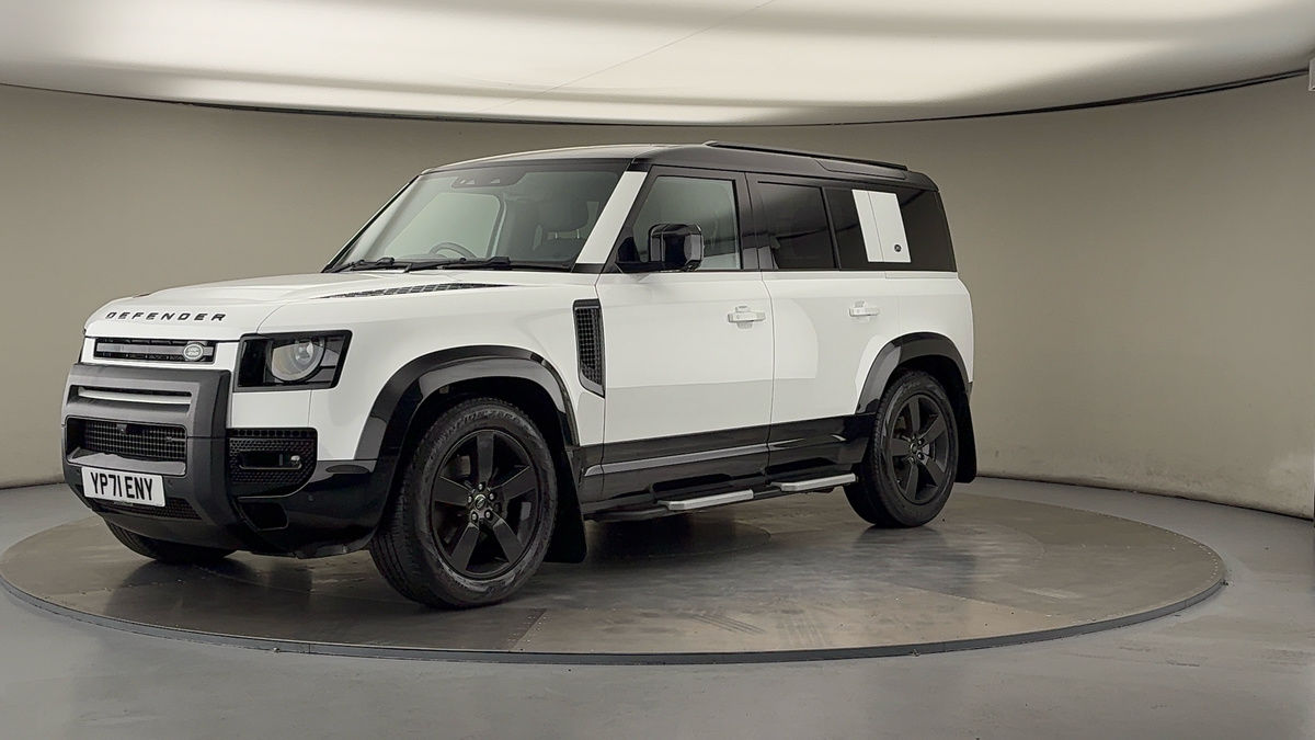 Land Rover Defender 110 Image 20