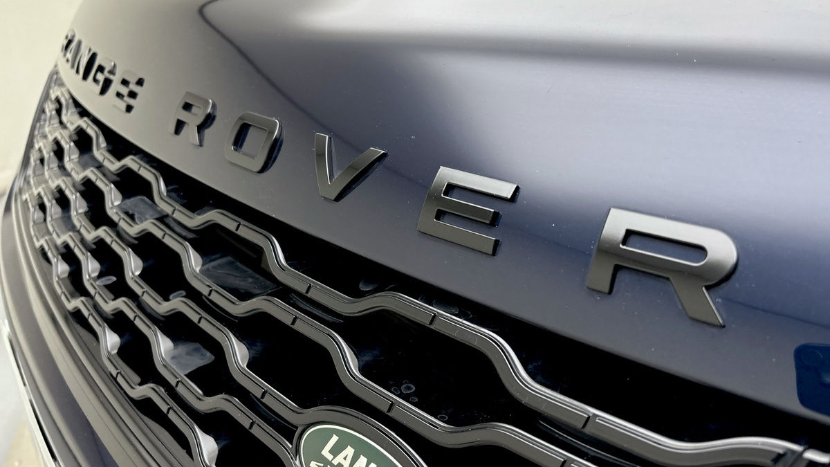 Land Rover Range Rover Sport Image 24
