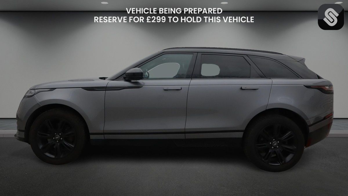 Land Rover Range Rover Velar Image 12