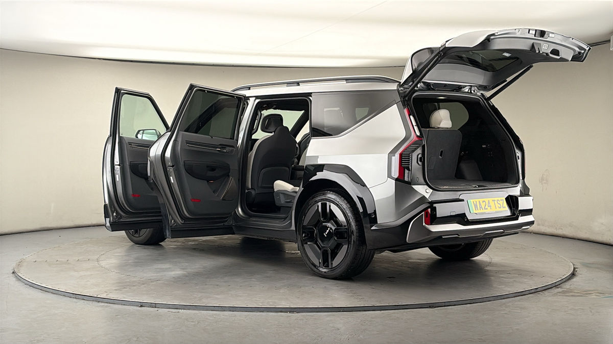 More views of Kia EV9