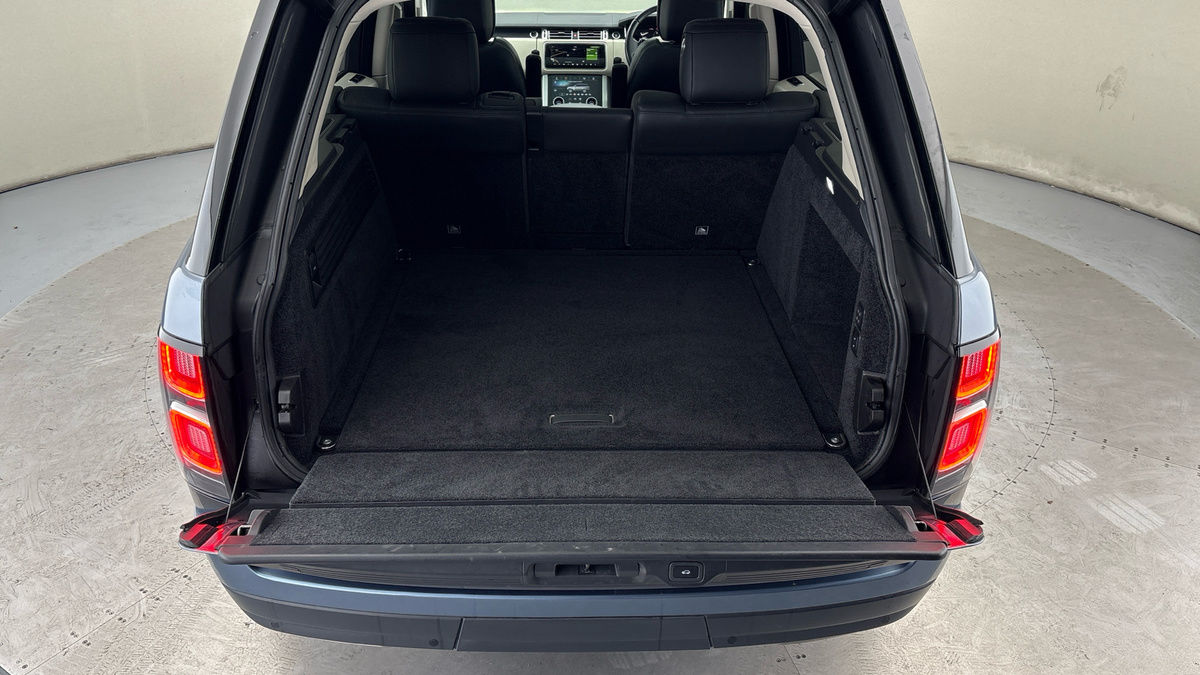 Land Rover Range Rover Image 11