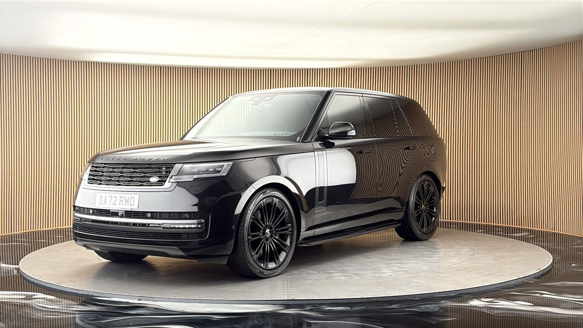 More views of Land Rover Range Rover