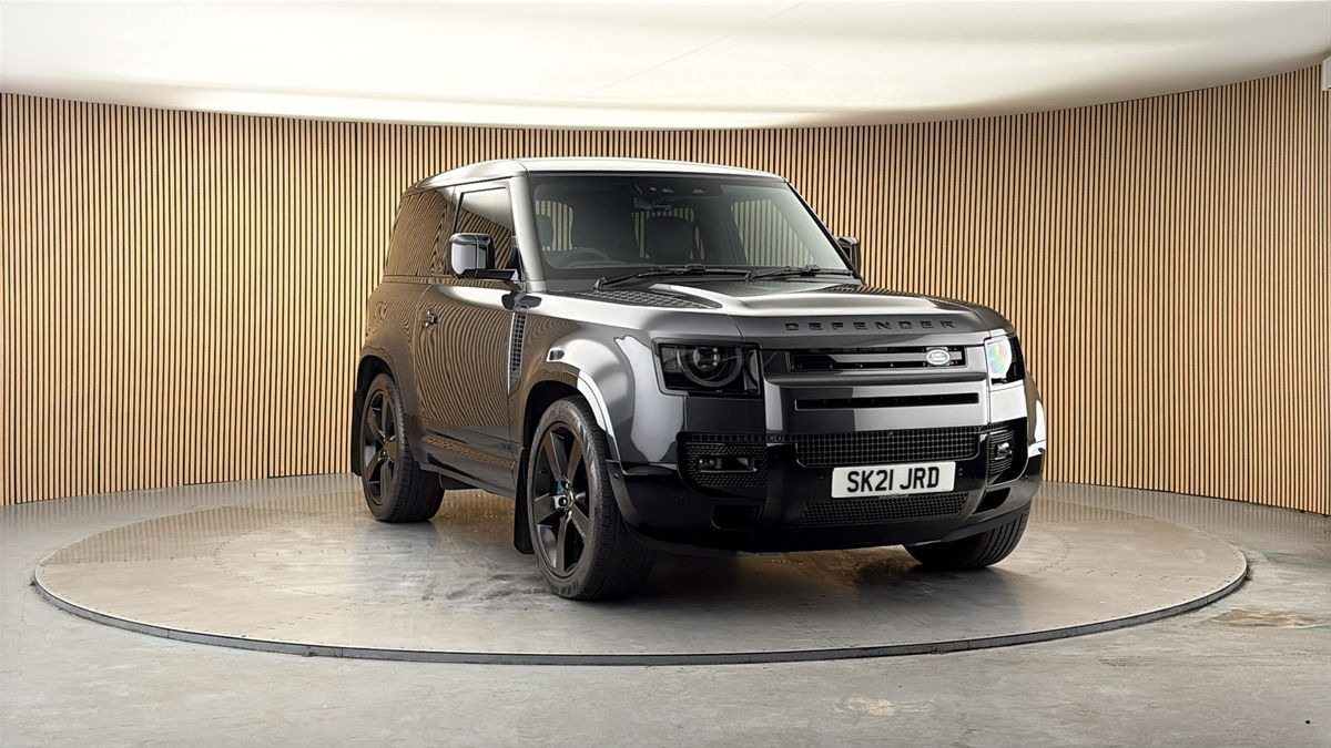 More views of Land Rover Defender 90