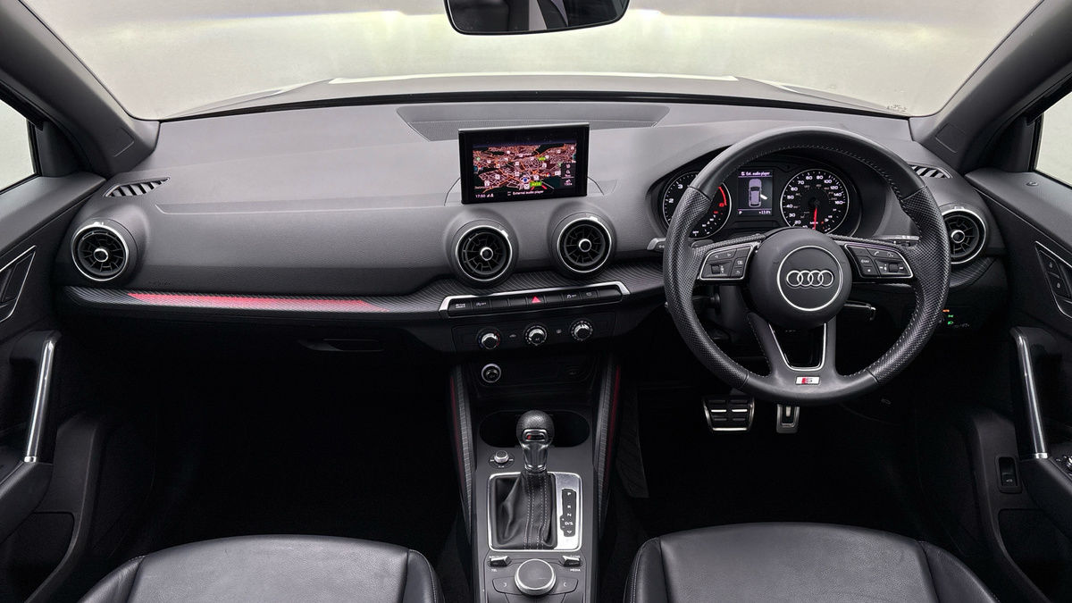 Audi Q2 Image 12