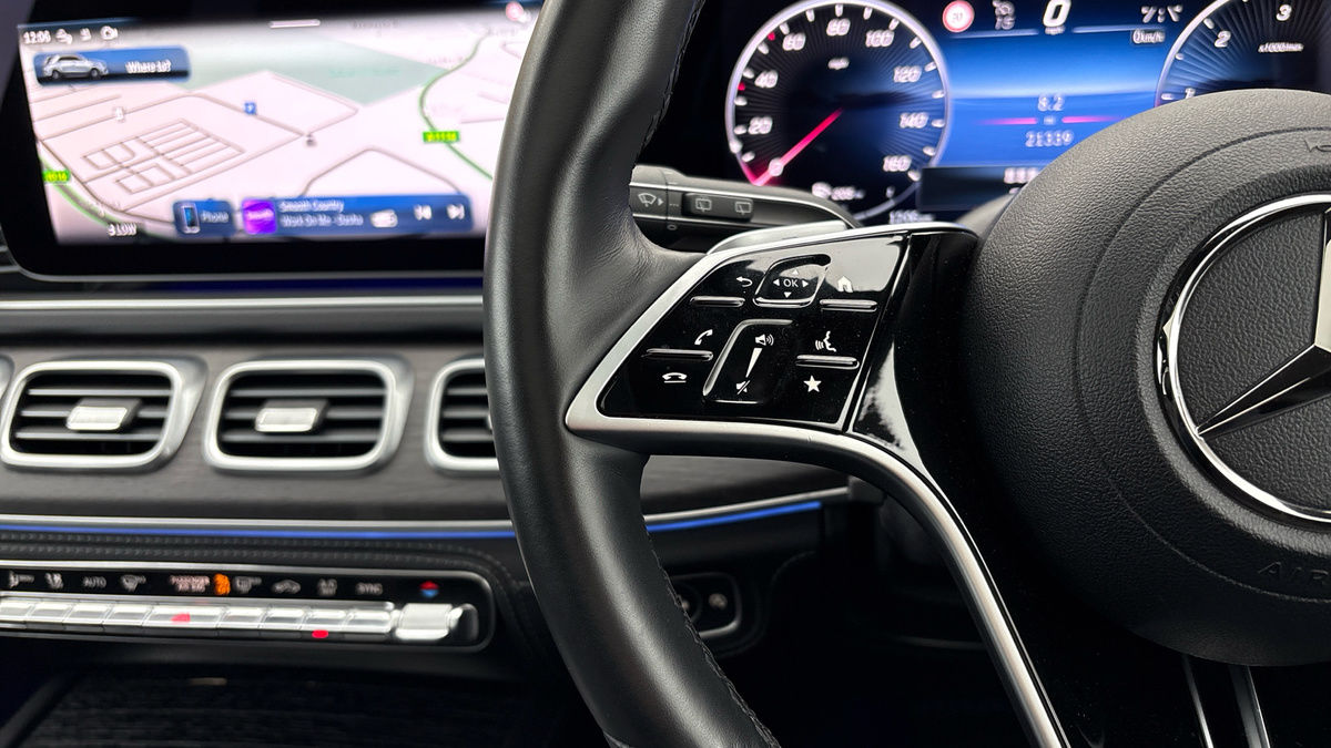 Mercedes-Benz GLE Image 13
