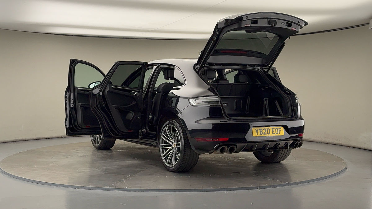 Porsche Macan Image 23