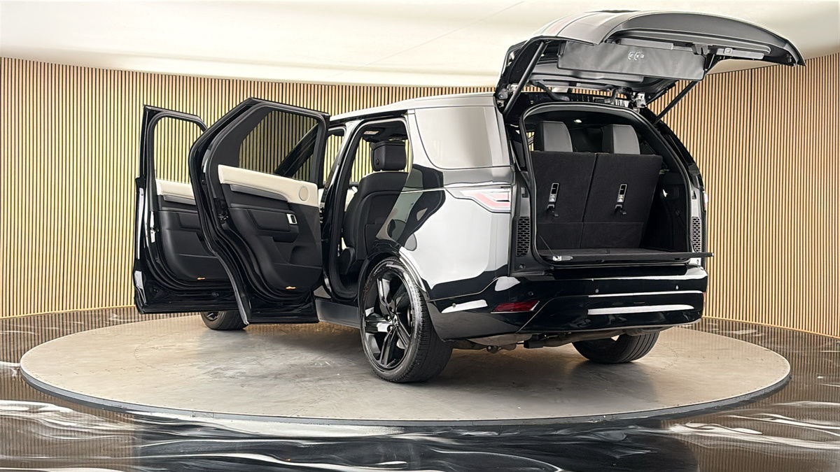 Land Rover Discovery Image 23